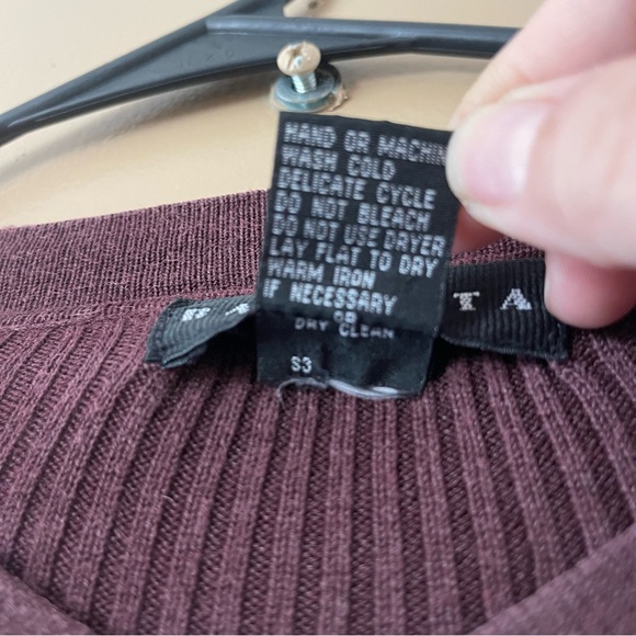 Barracuda MENS silk and cotton v neck plum sweater size XL - Picture 5 of 7